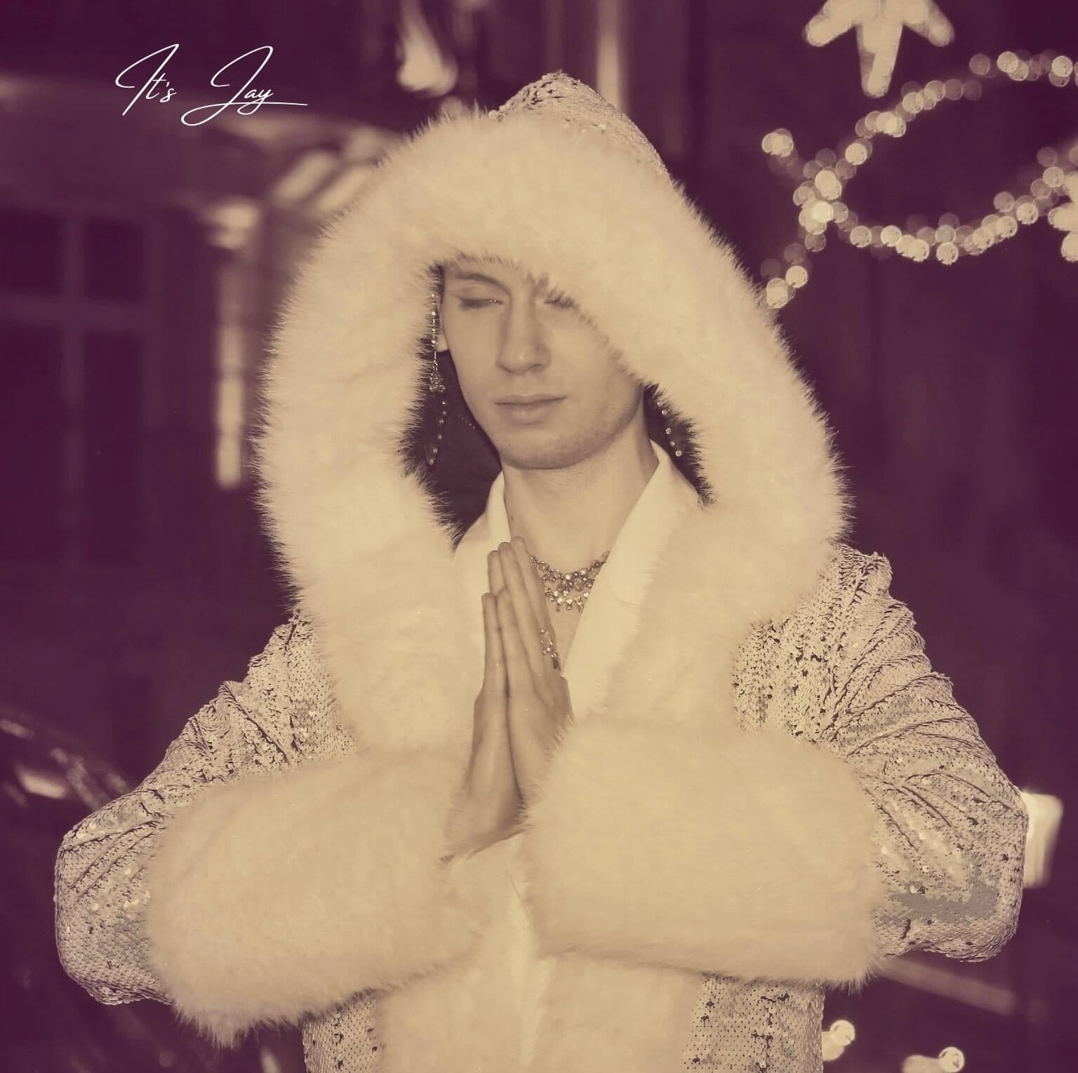 Winter Fashion Portrait - Jay Pixels creative photography and video cameraman editorial image